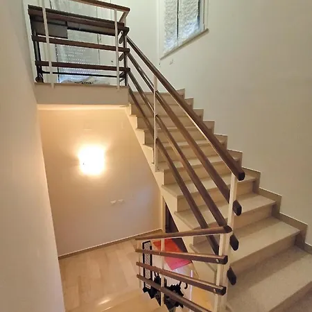 Dolcefarniente Apartment Lucrezia
